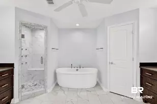 5466 N Shore Rd, Pensacola, FL 32507 - Photo 23
