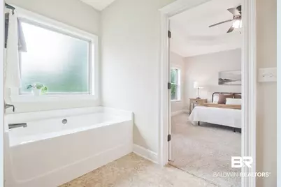 2106 Staff Drive, Pensacola, FL 32533 - Photo 15
