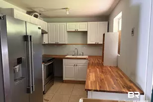 2213 Vivian Dr, Mobile, AL 36693 - Photo 5
