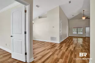 609 Iberville Dr, Foley, AL 36535 - Photo 7