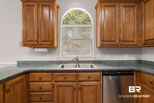 16 St Charles Pl, Daphne, AL 36526 - Photo 19