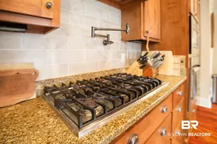 652 Norman Ln, Fairhope, AL 36532 - Photo 9