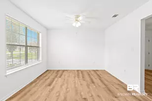 19740 Sandstone Ln, Robertsdale, AL 36567 - Photo 9