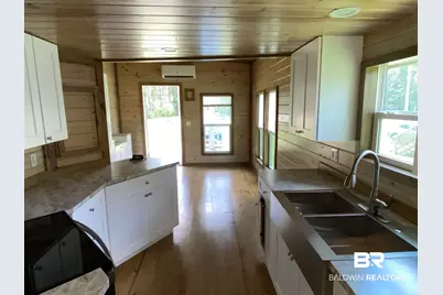 9437 Gulf Beach Highway, Pensacola, FL 32507 - Photo 15