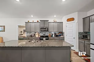 8869 Calverton St, Foley, AL 36535 - Photo 9