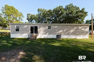 18540 Aspen Cir, Robertsdale, AL 36567 - Photo 11