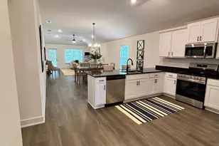 604 Mayflower Dr, Foley, AL 36535 - Photo 7