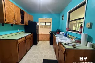 711 Wilshire Rd, Mobile, AL 36609 - Photo 5