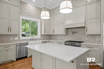 214 Tensaw Avenue, Fairhope, AL 36532 - Photo 19