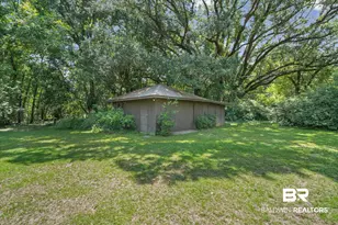 8624 Morphy Ave, Fairhope, AL 36532 - Photo 9