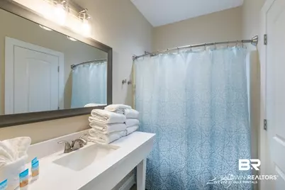 332 W Beach Boulevard, Gulf Shores, AL 36542 - Photo 21