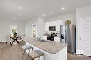 14421 Versailles Cir, Silverhill, AL 36576 - Photo 11
