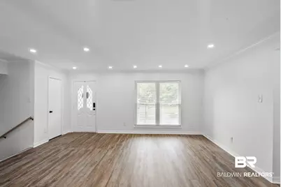 6058 N Highland Woods Drive, Mobile, AL 36608 - Photo 11