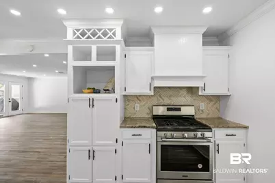 6058 N Highland Woods Drive, Mobile, AL 36608 - Photo 19