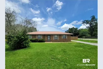 200 W Sycamore Avenue, Foley, AL 36535 - Photo 1