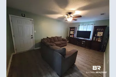 200 W Sycamore Avenue, Foley, AL 36535 - Photo 3
