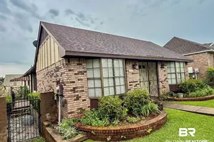 6093 S Highland Circle, Mobile, AL 36608 - Photo 3