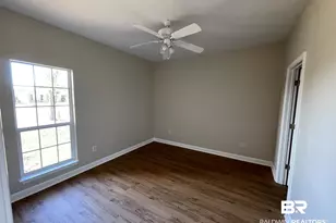 19695 O'Brian Ave, Robertsdale, AL 36567 - Photo 9