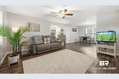 901 W 7th Street, Bay Minette, AL 36507 - Photo 11