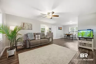 901 W 7th St, Bay Minette, AL 36507 - Photo 11