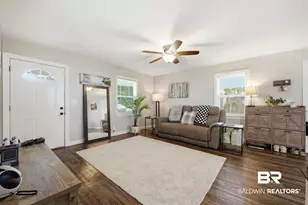 901 W 7th St, Bay Minette, AL 36507 - Photo 13