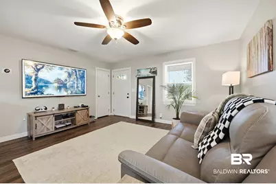 901 W 7th Street, Bay Minette, AL 36507 - Photo 9