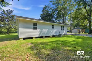 901 W 7th St, Bay Minette, AL 36507 - Photo 5