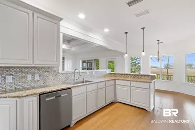 309 W 12th Avenue, Gulf Shores, AL 36542 - Photo 17