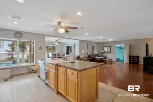7079 Oak St, Milton, FL 32583 - Photo 11