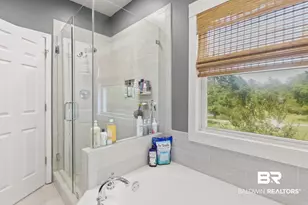 18710 Highland Dr, Fairhope, AL 36532 - Photo 17