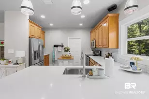 18710 Highland Dr, Fairhope, AL 36532 - Photo 11