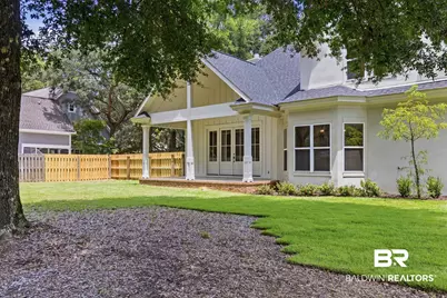 6120 Oakwood Lane, Fairhope, AL 36532 - Photo 5