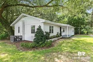 415 Forester Ave, Fairhope, AL 36532 - Photo 9