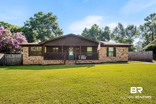 105 Brentwood Dr, Daphne, AL 36526 - Photo 1