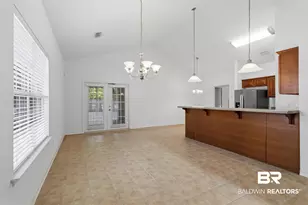 410 Dolphin Ave, Gulf Shores, AL 36542 - Photo 9