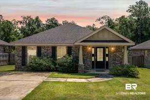 1254 W Forest Glen Dr, Mobile, AL 36618 - Photo 1