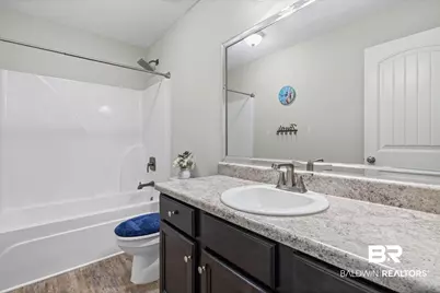 1254 W Forest Glen Drive, Mobile, AL 36618 - Photo 17