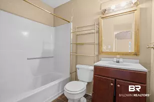401 Frederick Ave, Fairhope, AL 36532 - Photo 17