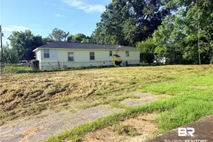 2803 S College St, Mobile, AL 36610 - Photo 1