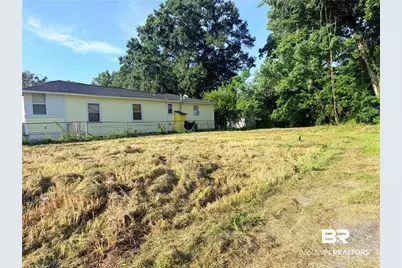 2803 S College Street, Mobile, AL 36610 - Photo 3