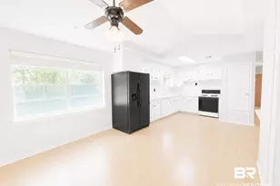 6641 Merlin Dr, Mobile, AL 36619 - Photo 9