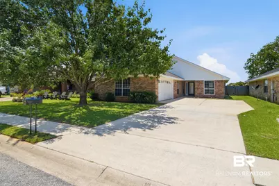 2704 Hampton Park Circle, Foley, AL 36535 - Photo 1