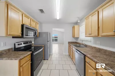 2704 Hampton Park Circle, Foley, AL 36535 - Photo 5