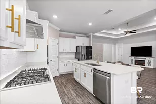 2118 Hogan Dr, Gulf Shores, AL 36542 - Photo 11
