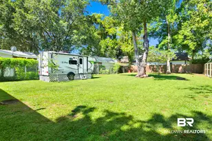 403 N Pine St, Foley, AL 36535 - Photo 33