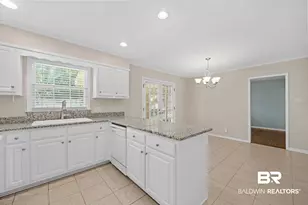 102 Iris Cir, Daphne, AL 36526 - Photo 15