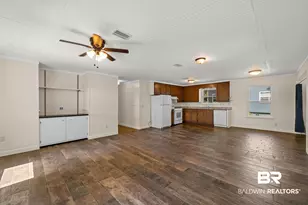 208 W Verbena Ave, Foley, AL 36535 - Photo 9