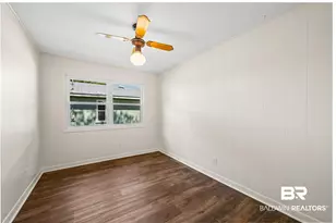 210 W Verbena Ave, Foley, AL 36535 - Photo 17
