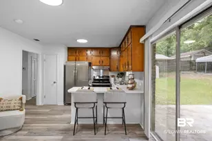 915 Caroline Ave, Daphne, AL 36526 - Photo 13