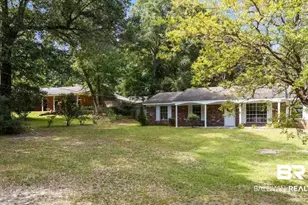 915 Caroline Ave, Daphne, AL 36526 - Photo 5